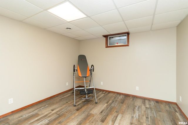 2104 MARIGOLD Drive, Pekin, IL 61554