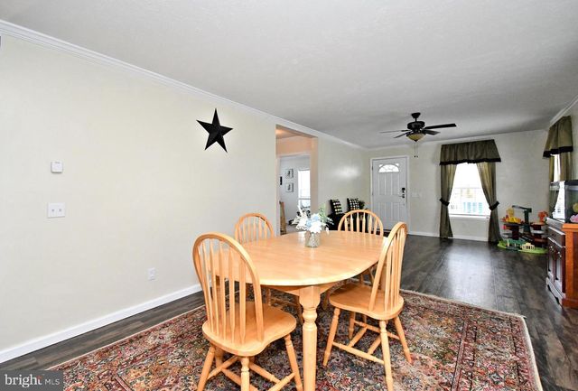 233 HEMLOCK DR, Doylestown, PA 18901