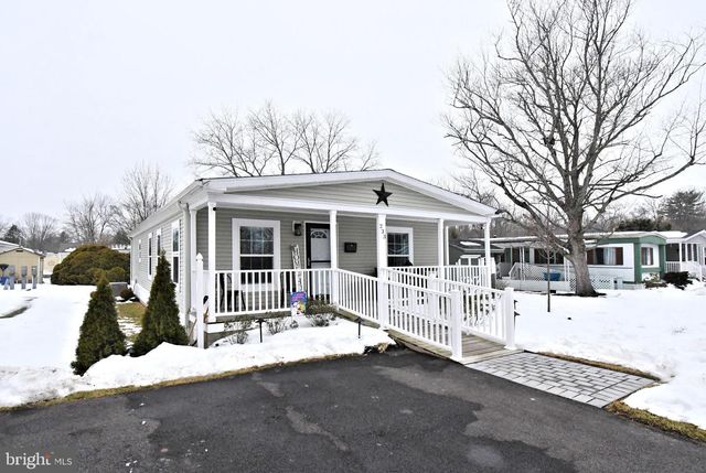 233 HEMLOCK DR, Doylestown, PA 18901