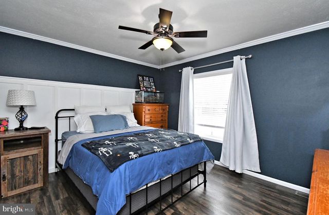 233 HEMLOCK DR, Doylestown, PA 18901