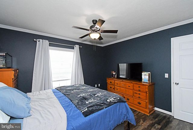 233 HEMLOCK DR, Doylestown, PA 18901