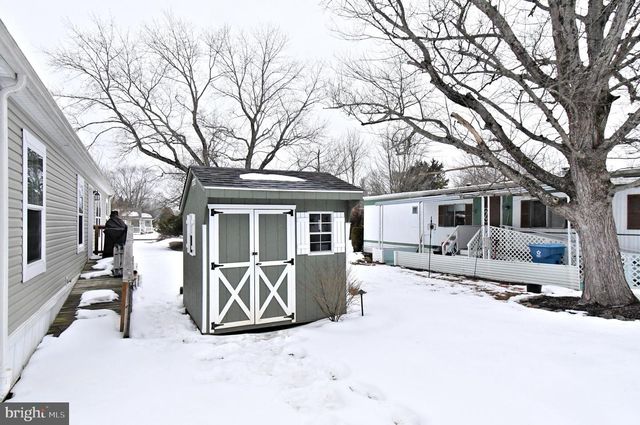 233 HEMLOCK DR, Doylestown, PA 18901