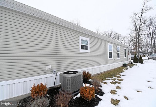 233 HEMLOCK DR, Doylestown, PA 18901