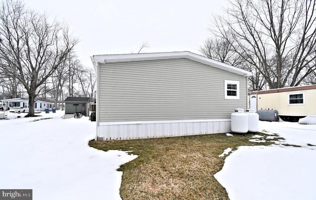 233 HEMLOCK DR, Doylestown, PA 18901