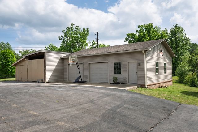 609 Statesville Rd, Watertown, TN 37184