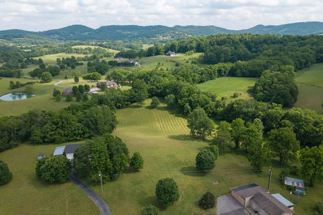 609 Statesville Rd, Watertown, TN 37184