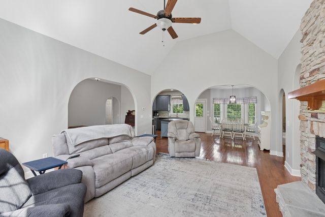 609 Statesville Rd, Watertown, TN 37184