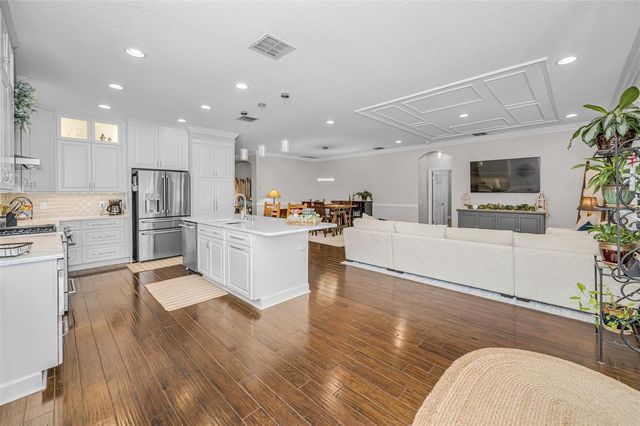 8449 BLUEVINE SKY DRIVE, Land O Lakes, FL 34637