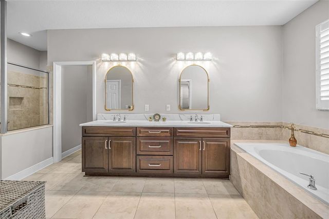 8449 BLUEVINE SKY DRIVE, Land O Lakes, FL 34637