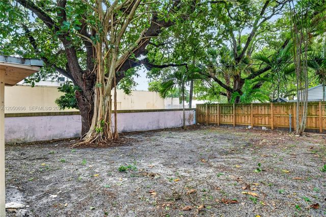 760 NE 131st St 760, North Miami, FL 33161
