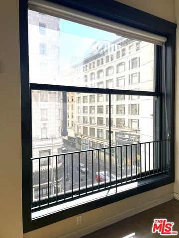 315 W 5th Street 910, Los Angeles, CA 90013