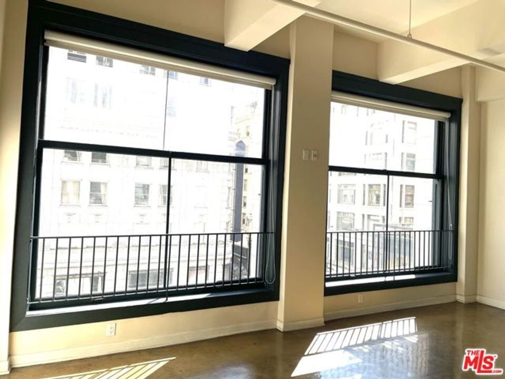 315 W 5th Street 910, Los Angeles, CA 90013