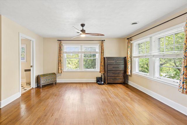 237 Ridgewood Avenue, Davenport, IA 52803