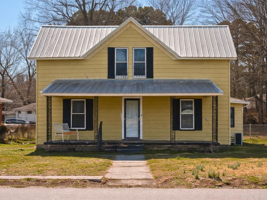 701 E 3rd Street, Carlisle, AR 72024