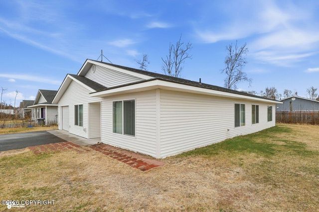 277 Geranium Road, Soldotna, AK 99669