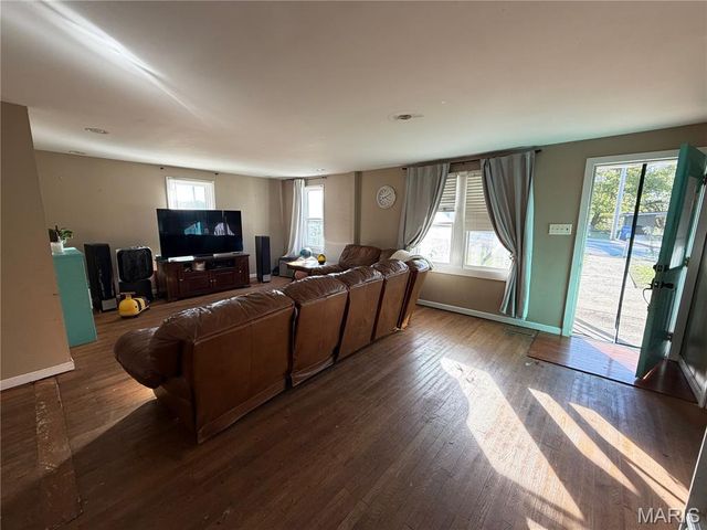 804 S Askins Street, Salem, MO 65560