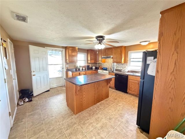 804 S Askins Street, Salem, MO 65560