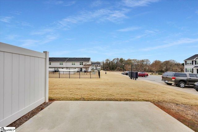 145 Fernside Court, Greenville, SC 29617