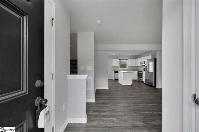 145 Fernside Court, Greenville, SC 29617