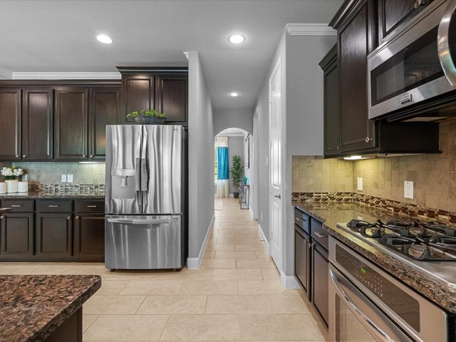 5323 Savannah Bend Drive, Rosharon, TX 77583