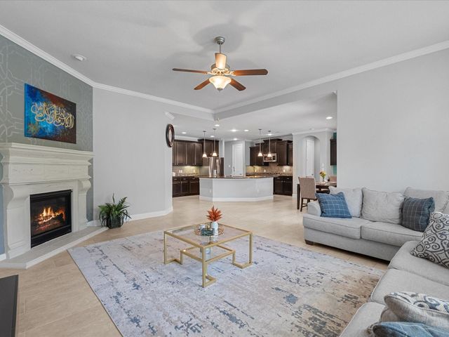 5323 Savannah Bend Drive, Rosharon, TX 77583