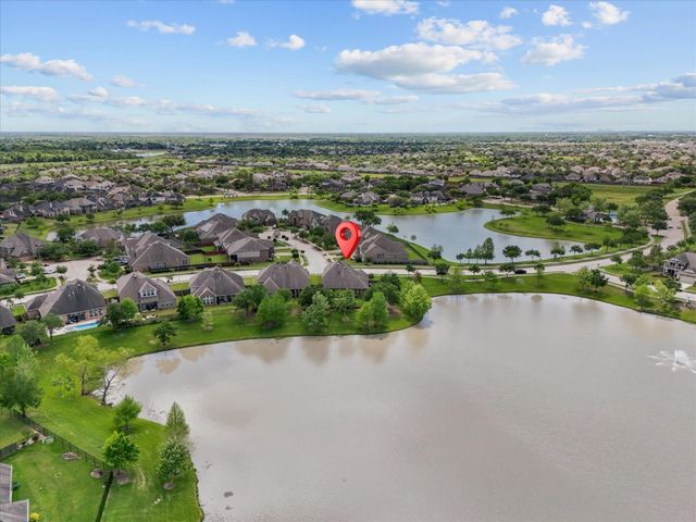 5323 Savannah Bend Drive, Rosharon, TX 77583