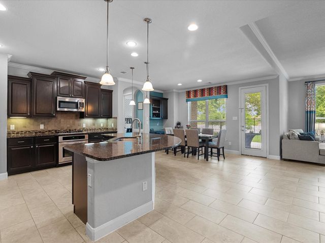 5323 Savannah Bend Drive, Rosharon, TX 77583