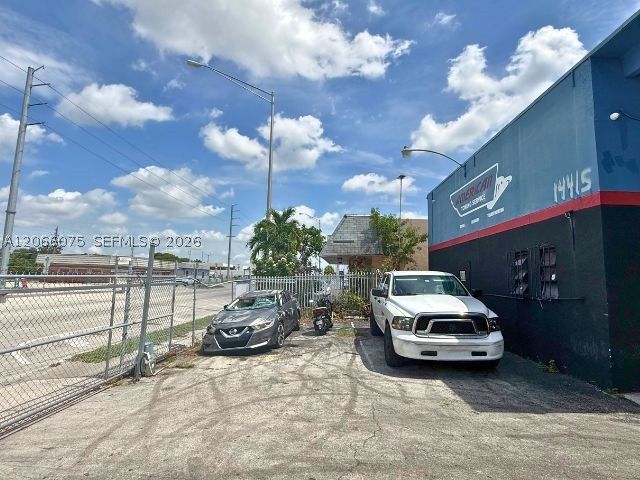 14415 NW 7th Ave, Miami, FL 33168