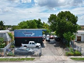 14415 NW 7th Ave, Miami, FL 33168
