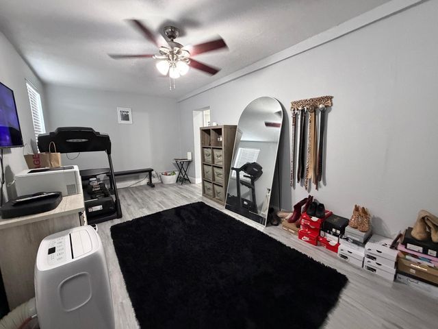 709 Caddie Place, West Palm Beach, FL 33409