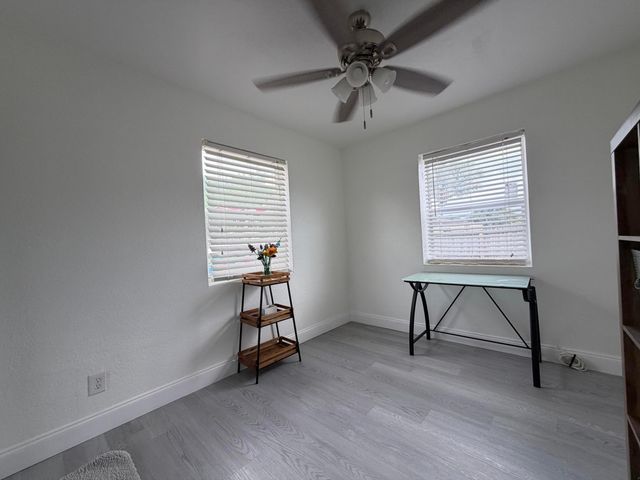 709 Caddie Place, West Palm Beach, FL 33409