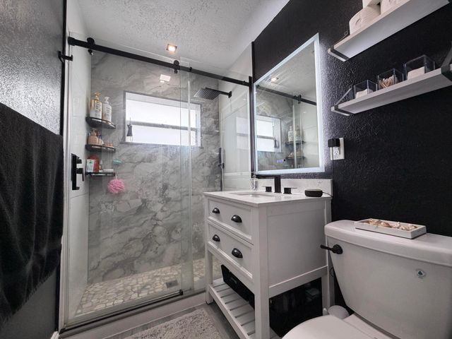 709 Caddie Place, West Palm Beach, FL 33409