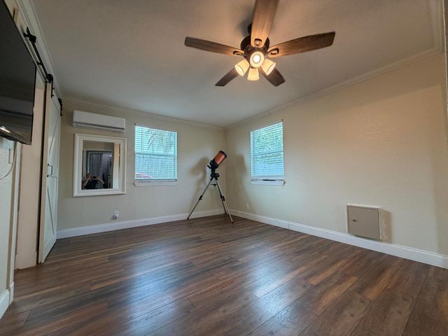 709 Caddie Place, West Palm Beach, FL 33409