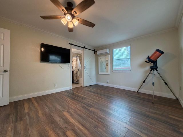 709 Caddie Place, West Palm Beach, FL 33409