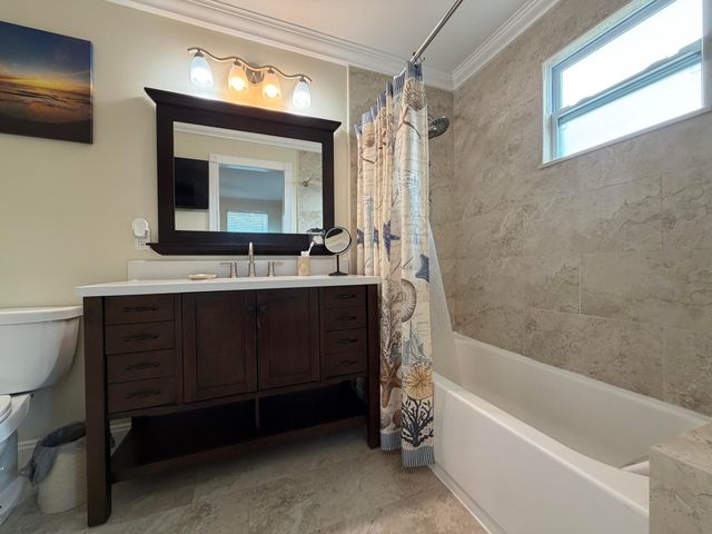 709 Caddie Place, West Palm Beach, FL 33409