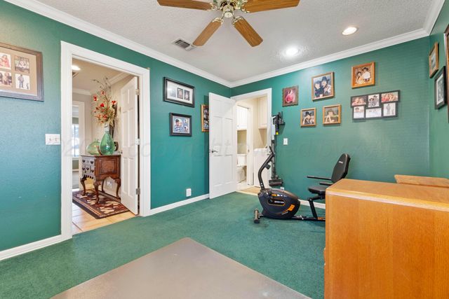 1305 S Ponderosa, Wheeler, TX 79096