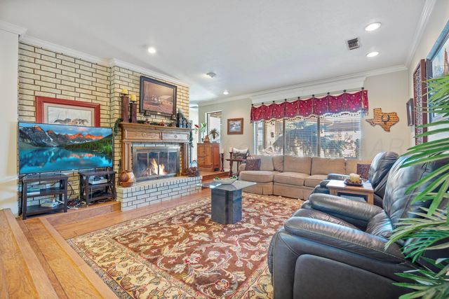 1305 S Ponderosa, Wheeler, TX 79096