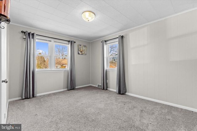 5023 VIRGINIA AVE, Harrisburg, PA 17109