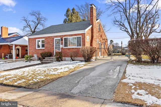 5023 VIRGINIA AVE, Harrisburg, PA 17109