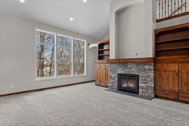 849 Fox Cove, Lino Lakes, MN 55014