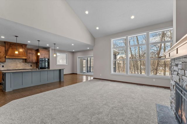 849 Fox Cove, Lino Lakes, MN 55014