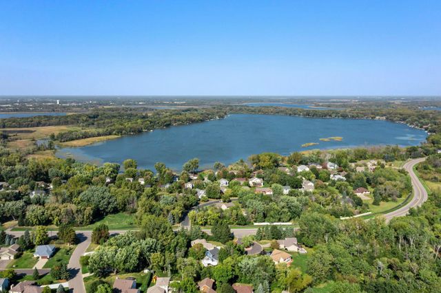 849 Fox Cove, Lino Lakes, MN 55014