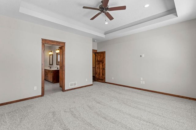 849 Fox Cove, Lino Lakes, MN 55014