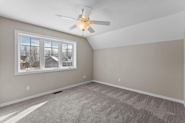 849 Fox Cove, Lino Lakes, MN 55014