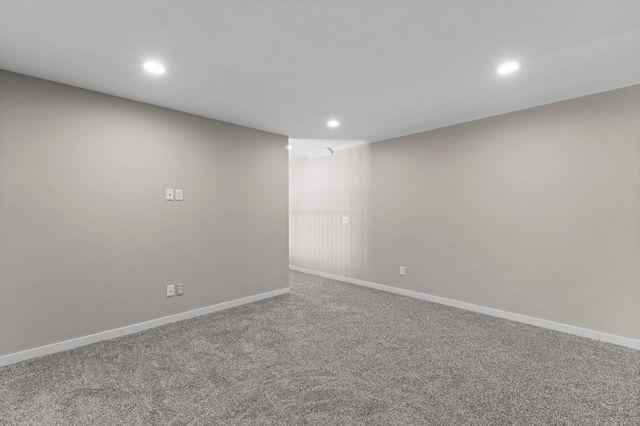 849 Fox Cove, Lino Lakes, MN 55014