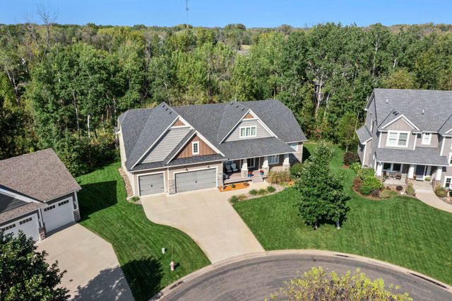 849 Fox Cove, Lino Lakes, MN 55014