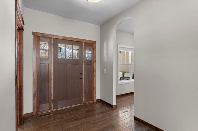 849 Fox Cove, Lino Lakes, MN 55014