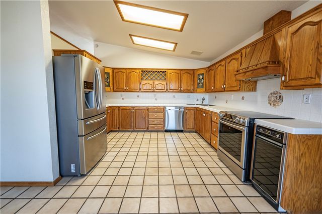 1025 Riata Valley Circle, Kingman, AZ 86401