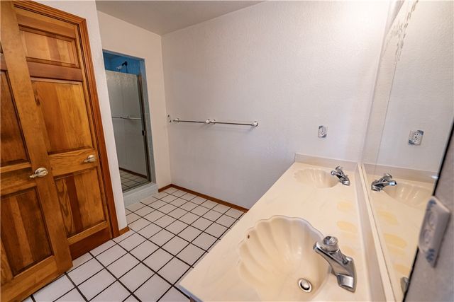 1025 Riata Valley Circle, Kingman, AZ 86401