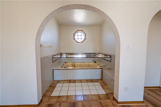 1025 Riata Valley Circle, Kingman, AZ 86401